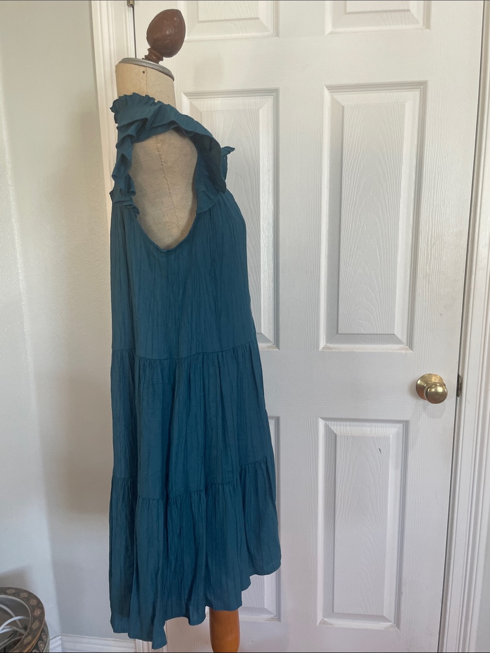 Moodie Teal Button-Front Tiered dress ruffles flutter sleeves women’s size M - Picture 4 of 14